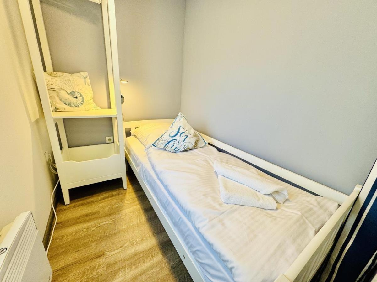 Kliff-haeuschen * Rostock